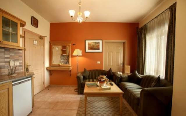 Capri Hotel Suites Amman Eksteriør bilde