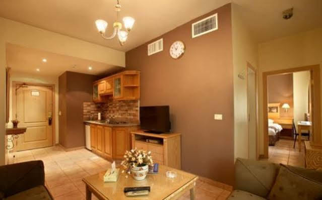 Capri Hotel Suites Amman Eksteriør bilde