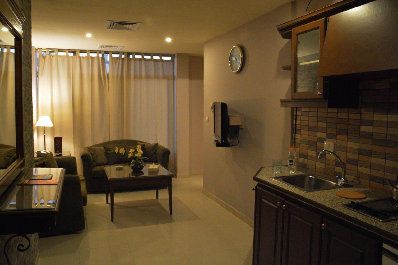 Capri Hotel Suites Amman Eksteriør bilde